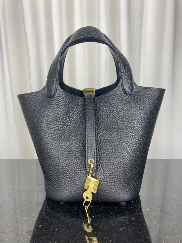 Hermes Handbags 152